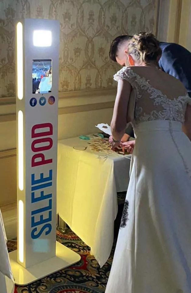 PictureBlast wedding photo booth setup
